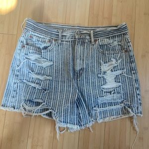 NWOT AE High Waisted Shorts